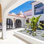 Valbom Luxury Village *